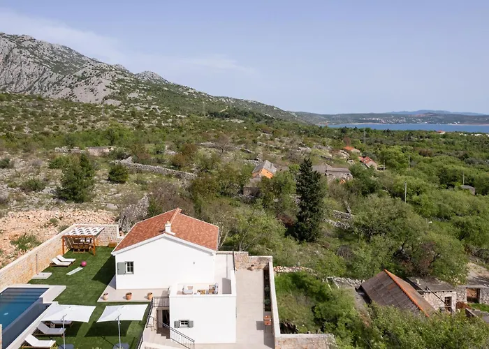 Holiday home Stunning In Seline